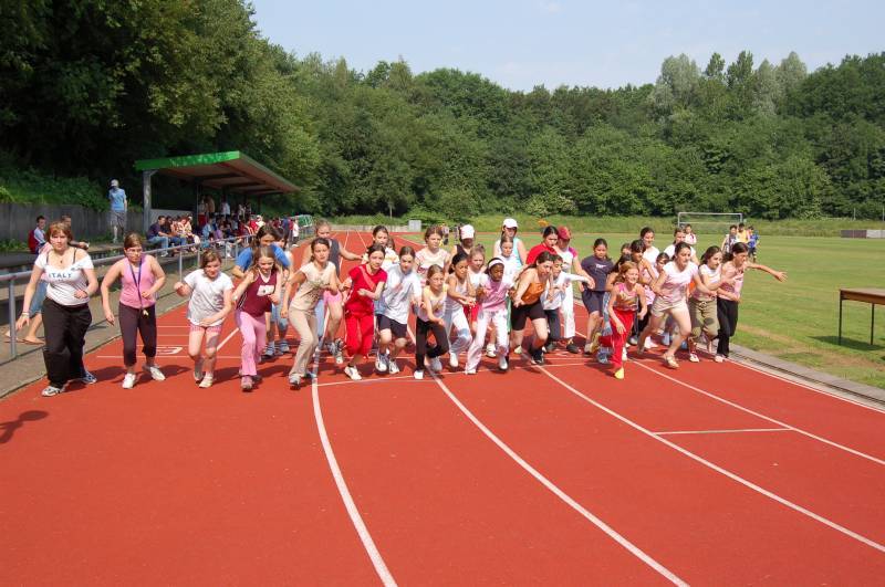 <i><b>Bundesjugendspiele 06-23</b></i>